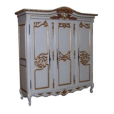 Armoire normande en bois blanc et doré Tournebu